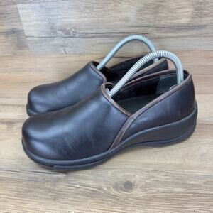 Dansko Women Caitlin Professional slip-resistant Clog Black/Brown Size 40 9.5-10